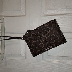 Wristlet